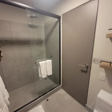 Cosmopolitan Apt 1407, 5 Star Facilities, 15M Sjo Airport, Parking, Pool, Gym San Jose  Exterior photo