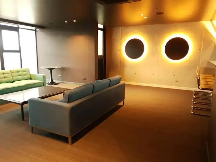 Cosmopolitan 1407, 5 Star Facilities, 15m Sjo Airport, Parking, Pool, Gym Apartment