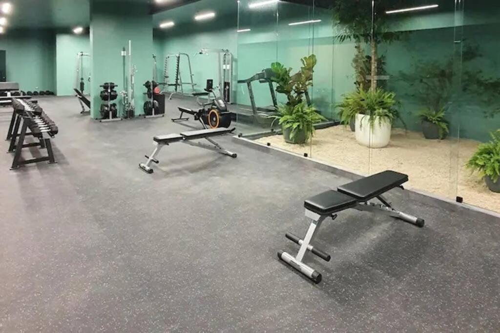 Cosmopolitan 1407, 5 Star Facilities, 15m Sjo Airport, Parking, Pool, Gym