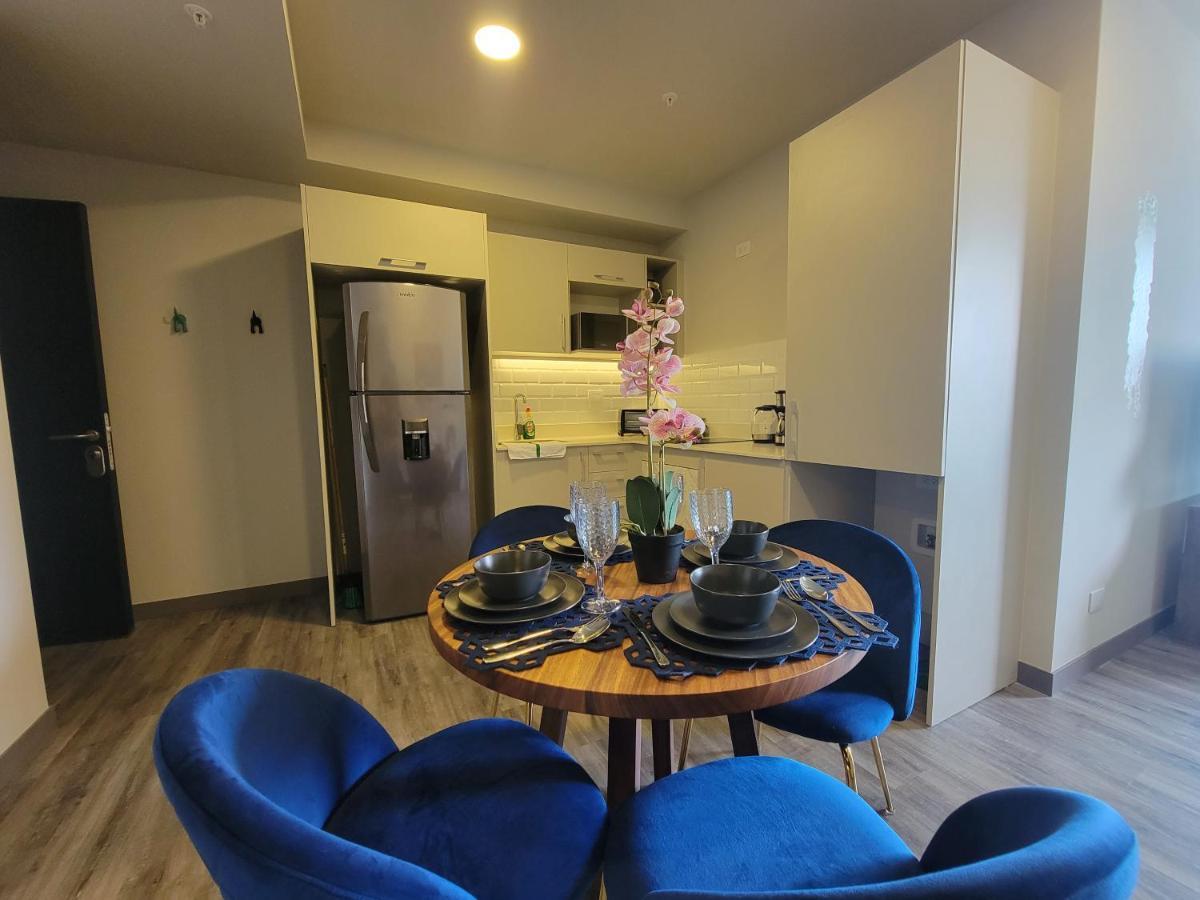 Cosmopolitan 1407, 5 Star Facilities, 15m Sjo Airport, Parking, Pool, Gym