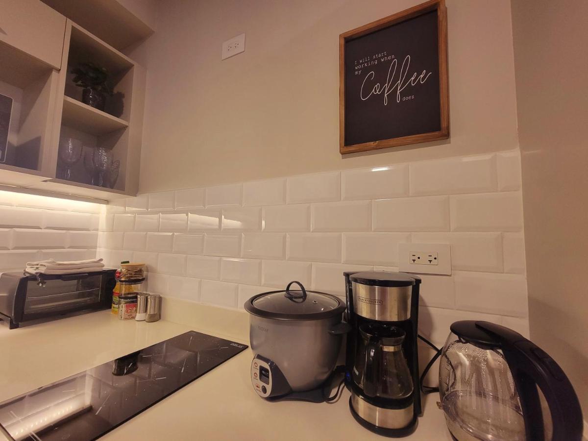 Cosmopolitan 1407, 5 Star Facilities, 15m Sjo Airport, Parking, Pool, Gym * San Jose (San Jose)