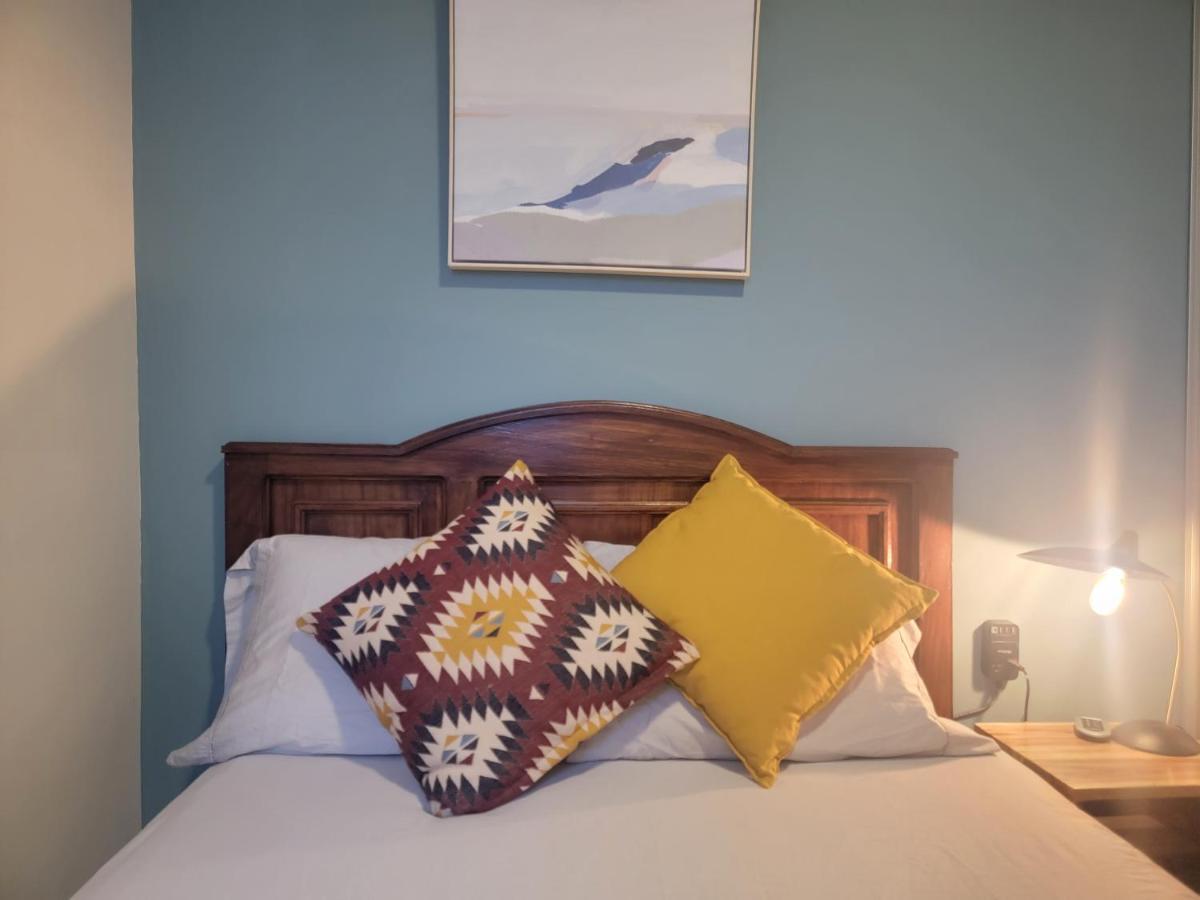 Cosmopolitan 1407, 5 Star Facilities, 15m Sjo Airport, Parking, Pool, Gym * San Jose (San Jose)